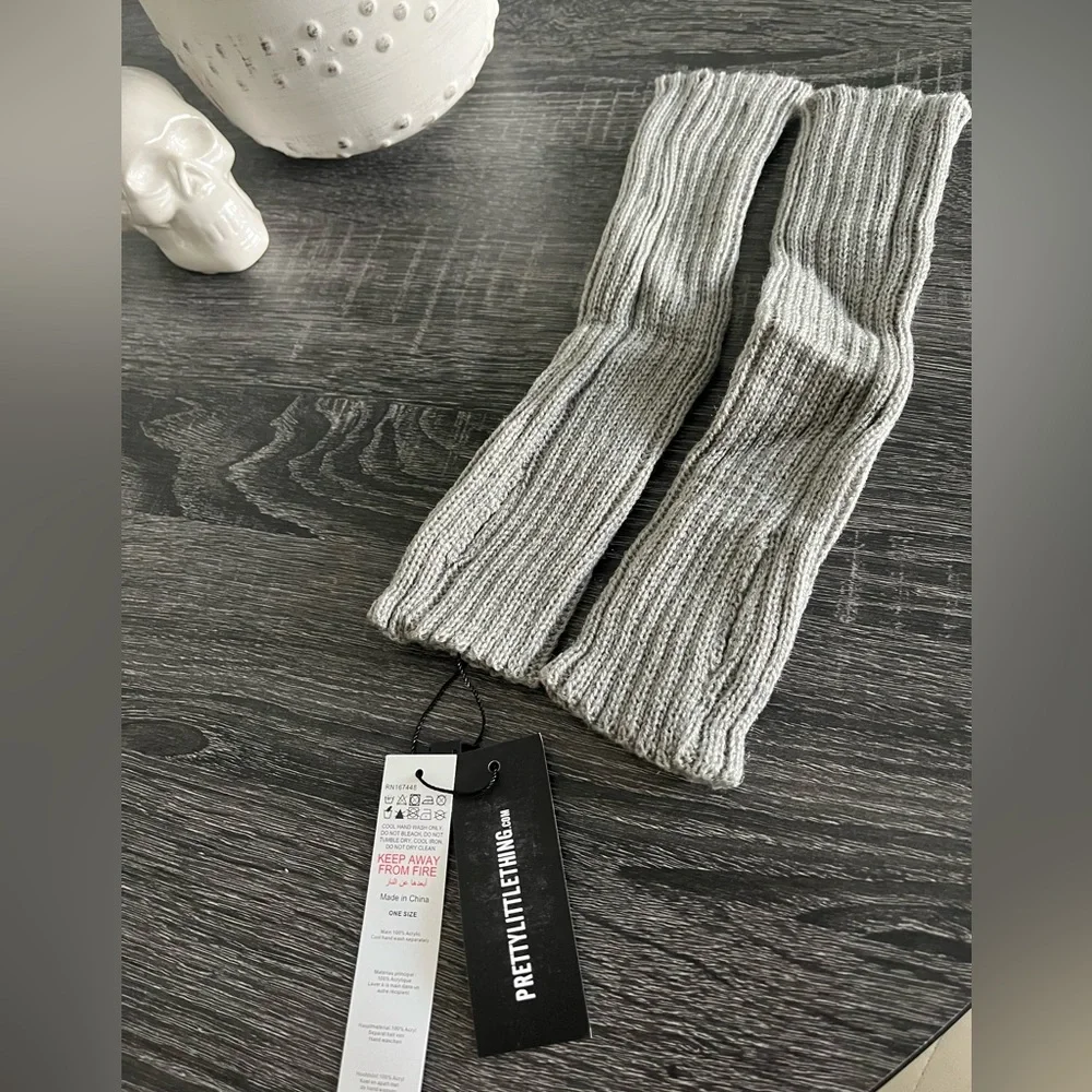 PLT Slouchy Hand Warmers